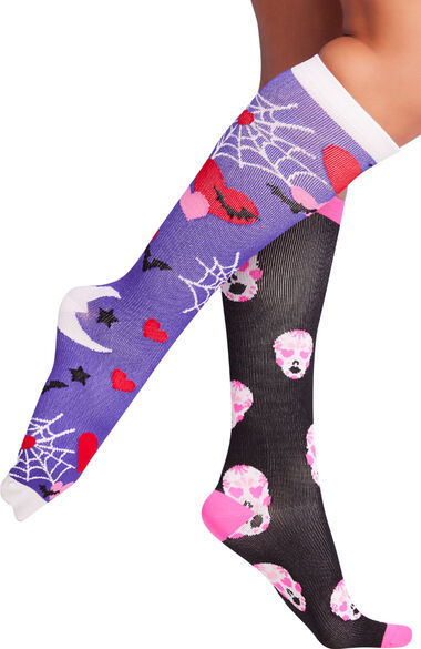 Women's 2 Pack 8-12 mmHg Cheers Witches Print Support Socks, , large